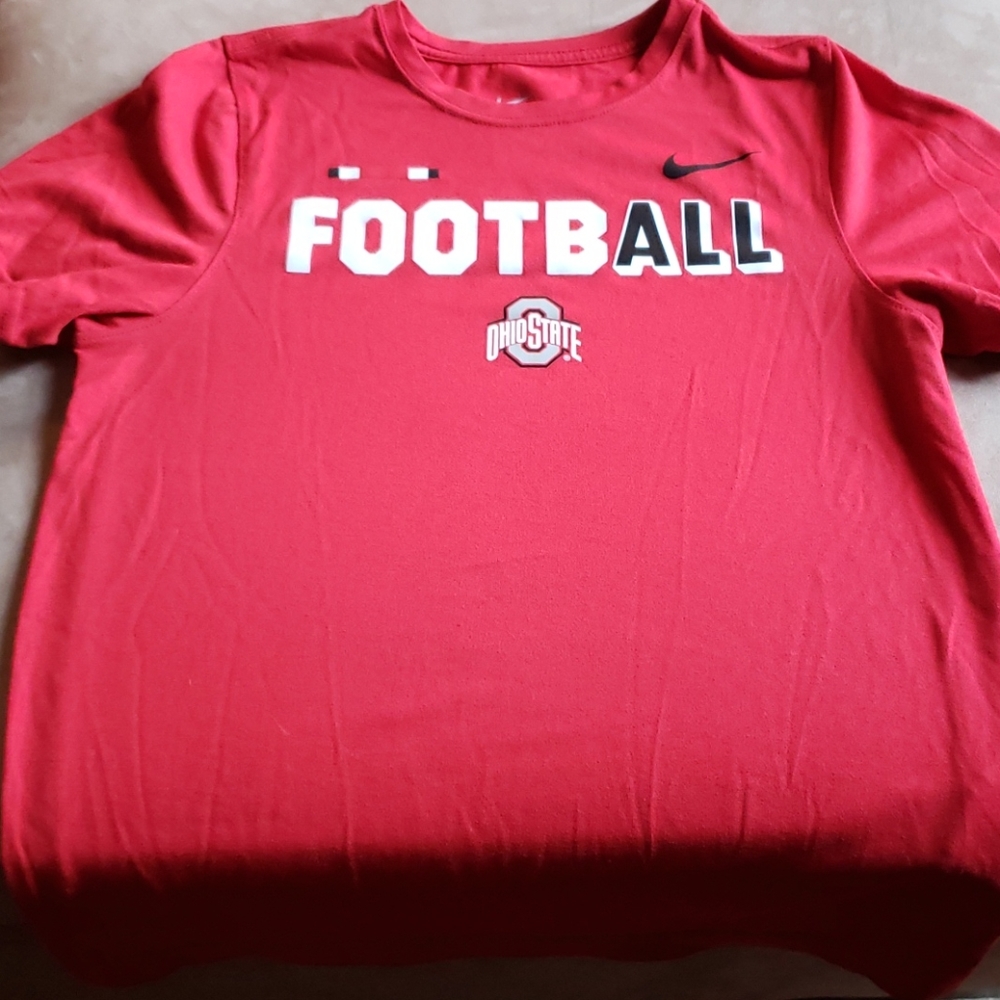 Sports shirt